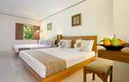 Kamar Tidur 5 Nyiur Indah Beach Hotel