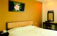 Bilik Tidur 3 New Riadiani Hotel