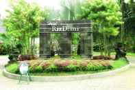 ภายนอกอาคาร New Riadiani Hotel