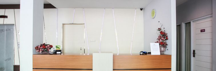 Lobby Apita Express Hotel