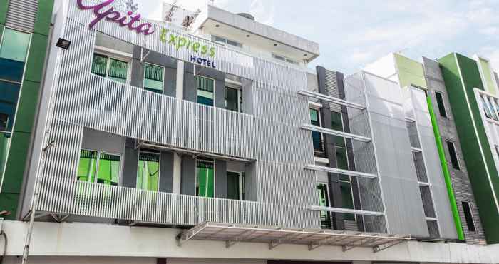 Bangunan Apita Express Hotel