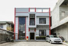 Exterior 2 SUPER OYO 3802 Wisma Cahaya Abadi