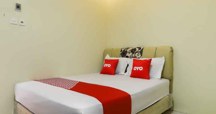 Bedroom SUPER OYO 3802 Wisma Cahaya Abadi