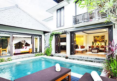 수영장 The Sanyas Suite