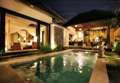 수영장 2 The Sanyas Suite