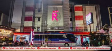 Exterior 2 Riez Palace Hotel Tegal