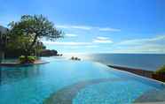 สระว่ายน้ำ 4 Anantara Bali Uluwatu Resort