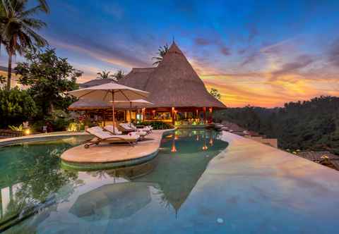 Swimming Pool Viceroy Bali