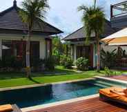 Swimming Pool 5 Lebak Bali Residence