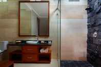 In-room Bathroom Lebak Bali Residence