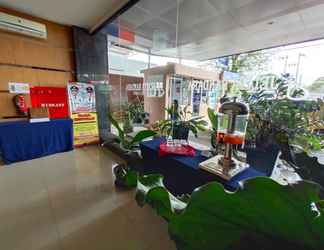 Lobby 2 Jelita Bandara Hotel Airport