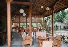 レストラン 6 Eat Sleep Skate