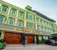 Exterior 2 Greenland Hotel Batam