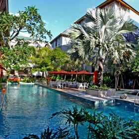 Swimming Pool 1 HARRIS Hotel & Residences Sunset Road, Pusat Informasi Mangrove Hotels