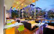 Restoran 4 HARRIS Hotel & Residences Sunset Road