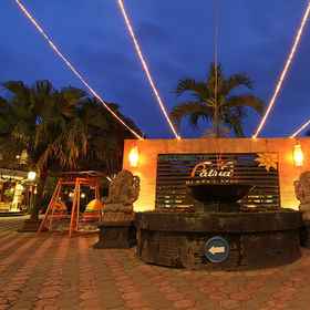 Patria Plaza Hotel 1, Hotel Blitar