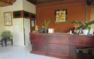 Lobby 7 Mangga Bali Inn