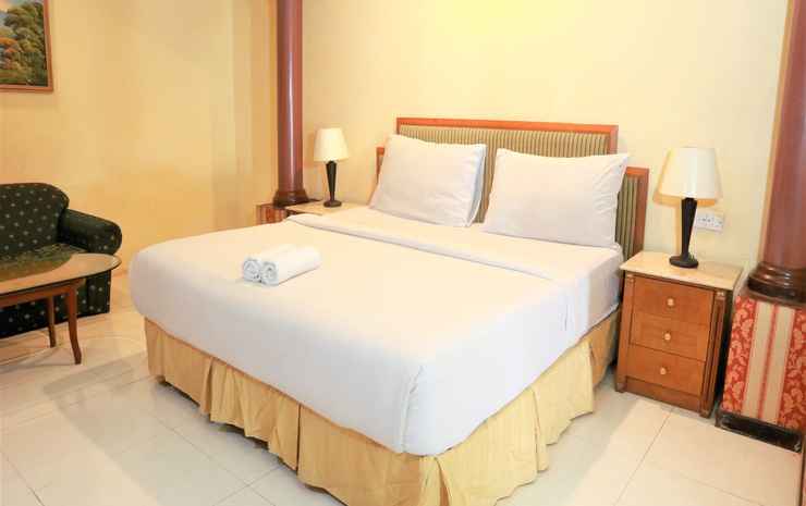 Istana Permata Ngagel Surabaya - Family Room