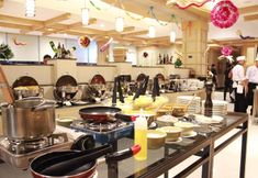 ร้านอาหาร 5 Sakura Park Hotel & Residence