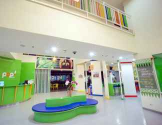 Lobi 2 POP! Hotel Sangaji Yogyakarta