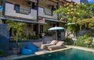 Hồ bơi 5 Terrace Garden Homestay and Spa