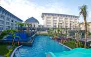 Luar Bangunan 3 HARRIS Hotel & Conventions Malang