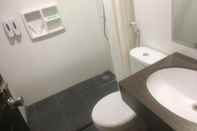 In-room Bathroom City Hotel Kendari