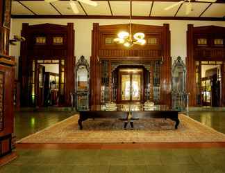 Lobby 2 Roemahkoe Heritage Hotel