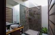 In-room Bathroom 4 Kayu Suar Bali Luxury Villas and Spa