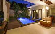 สระว่ายน้ำ 3 Buana Bali Villas & Spa