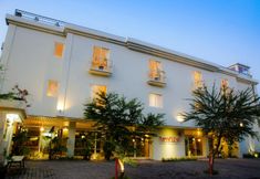 Exterior 6 Marni Mulya Guesthouse