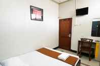 Bedroom Hotel Queen Pontianak