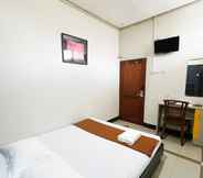 Bedroom 3 Hotel Queen Pontianak