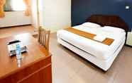 Bedroom 5 Hotel Queen Pontianak