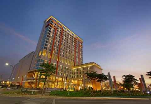 Lobby HARRIS Hotel & Conventions Bekasi