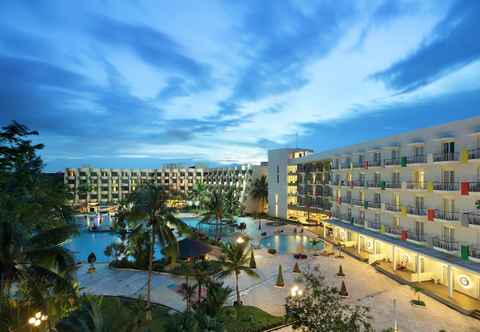 Exterior HARRIS Resort Waterfront Batam