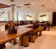 Restaurant 5 Hotel Baron Indah