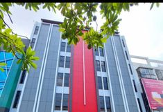 Exterior 2 Hyper Inn - Paskal Hypersquare