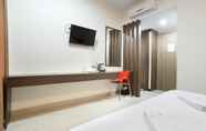 Kamar Tidur 3 Redlink Hotel Batam