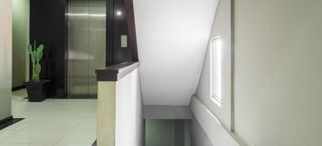 Lobi 2 Alpha Inn Medan