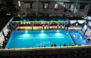 Swimming Pool 2 Grand Inna Medan