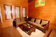 Lobi Villa ChavaMinerva Kayu - Ciater Highland Resort