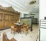 Lobby 2 Hotel Bandar Narita