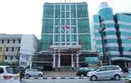 Exterior 2 Business Hotel Tomang