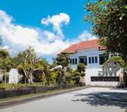 Exterior 6 JM Hotel Kuta Lombok