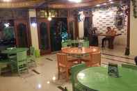 Lobby Wisma Ary's