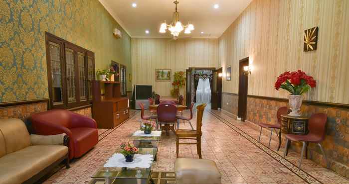 Sảnh chờ Hotel Graha Bukit Syariah