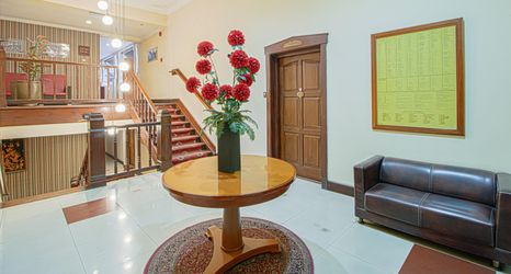 大堂 2 Sawunggaling Hotel