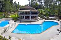 Kolam Renang Rudang Hotel & Resort Berastagi