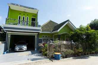 Exterior 4 Rina Guest House Syariah